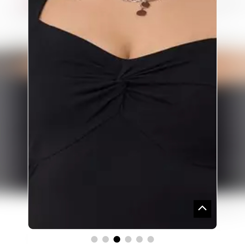 #148 Torrid 3 Foxy Sweetheart Twist Top